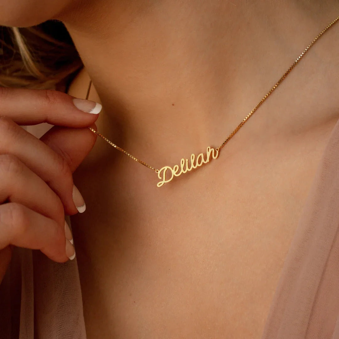 Fine Venetian Chain Personalized Name Necklace