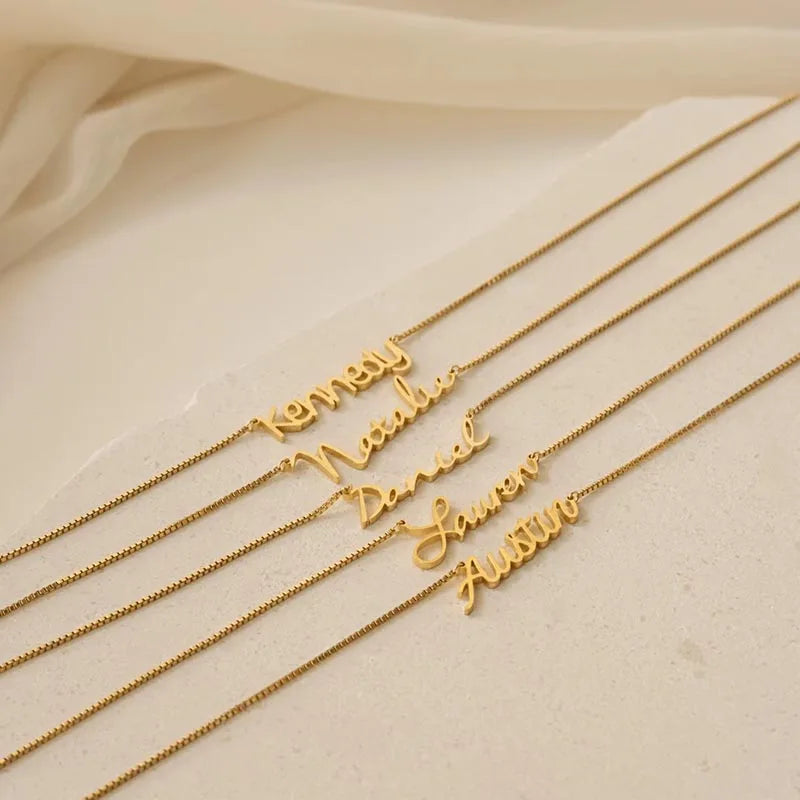 Fine Venetian Chain Personalized Name Necklace