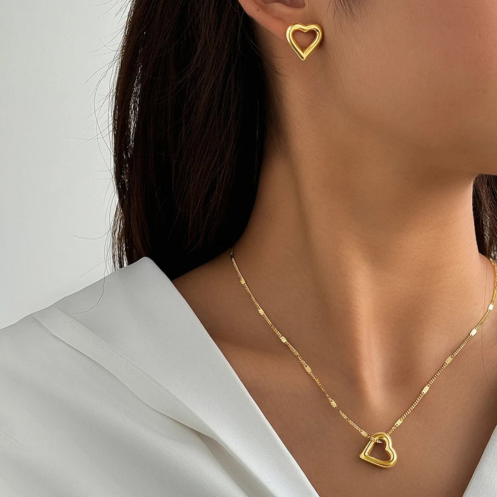Verona Heart Jewelry Necklace &amp; Earrings Set