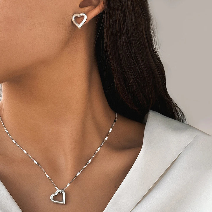 Verona Heart Jewelry Necklace &amp; Earrings Set